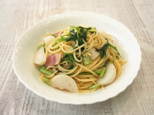 七草をたのしむペペロンチーノ